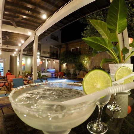 1953 Siem Reap Hostel المظهر الخارجي الصورة